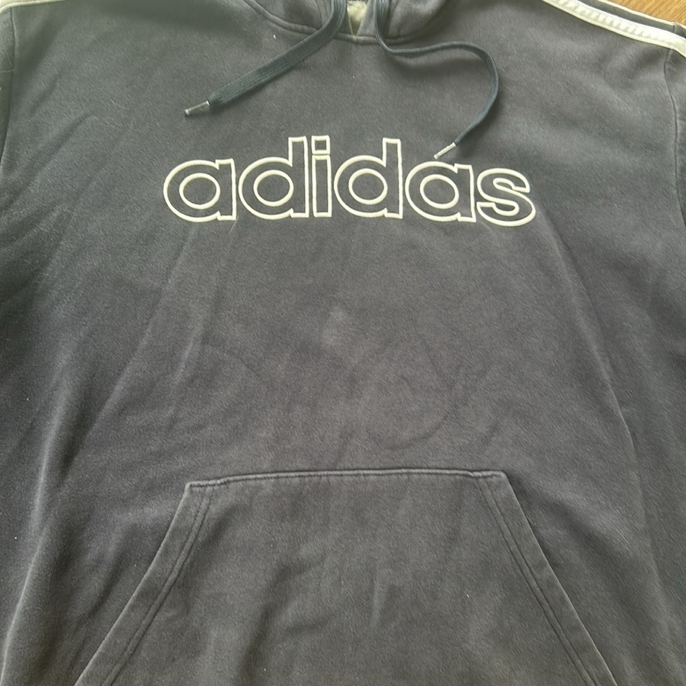 Adidas sweater ! Large ! - Picture 2 of 5